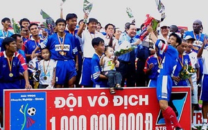 Bóng đá TP.HCM bị… bóng đè!